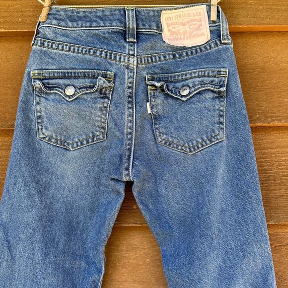 Levi's Noughtie's Bootcut Flower Hear Patches Blue Mid Rise Jeans Size 25 - Picture 7 of 11